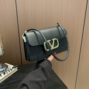 Bag Underarm Bag 2024 Spring and Summer New High-end Shoulder Bag Trendy Niche All-match Trendy Internet Celebrant Vintage Small Square Bag